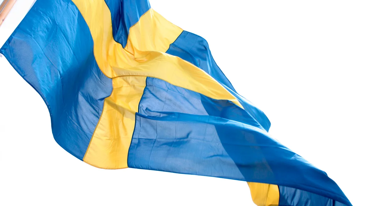 Sweden's First Citizenship Civics Test Results (UHR): 28/40 Pass Mark & 80% Pass Rate Explained